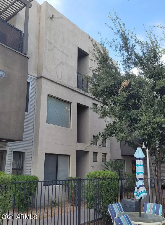 MLS: 6247378 Condo For Sale