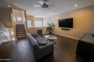 Photo #2: 6247378 Listing