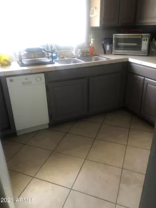 Photo #4: 6247469 Listing