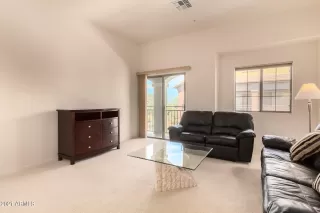 Photo #3: 6247708 Listing