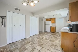 Photo #3: 6247841 Listing