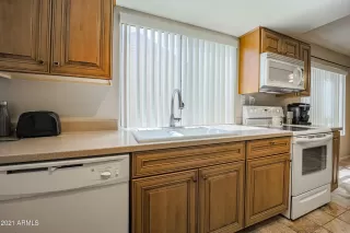 Photo #6: 6247841 Listing