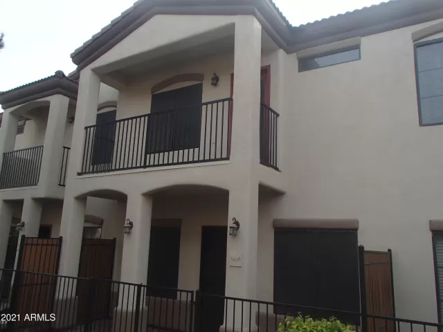 MLS: 6247886 Condo For Sale