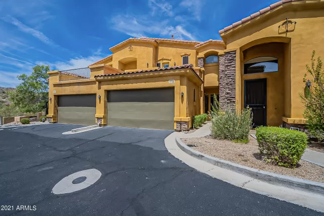 MLS: 6247950 Condo For Sale