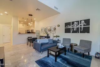Photo #4: 6247950 Listing