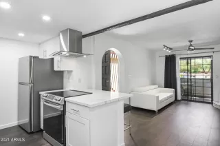 Photo #4: 6248117 Listing 