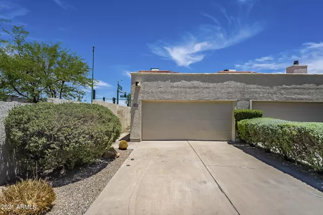 MLS: 6248266 Condo For Sale