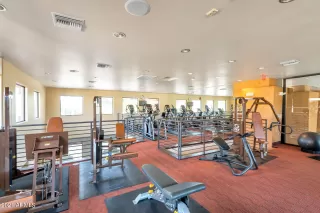 Photo #4: 6248361 Listing