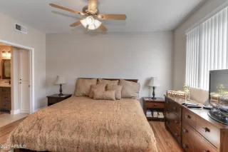 Photo #5: 6248416 Listing