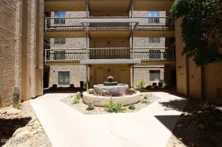 Photo #2: 6248437 Listing