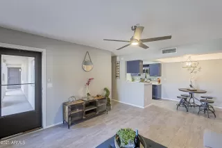 Photo #2: 6248467 Listing