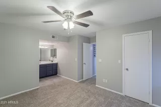 Photo #3: 6248467 Listing