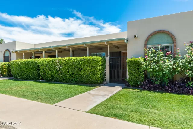 MLS: 6248751 Condo For Sale