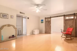 Photo #2: 6248751 Listing