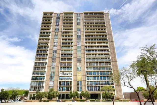 MLS: 6248808 Condo For Sale