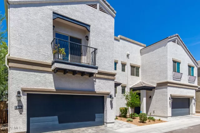 MLS: 6248882 Condo For Sale