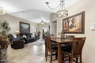 Photo #4: 6249015 Listing