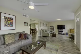 Photo #4: 6249025 Listing 