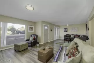 Photo #5: 6249025 Listing 