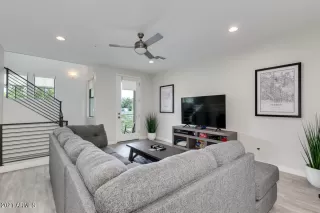 Photo #3: 6249073 Listing