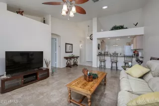 Photo #2: 6249107 Listing