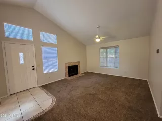 Photo #5: 6249162 Listing