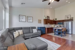 Photo #6: 6249191 Listing 