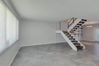 Photo #2: 6249219 Listing