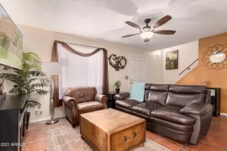 Photo #3: 6249225 Listing 