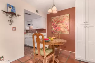 Photo #5: 6249225 Listing 