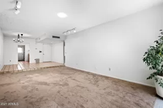 Photo #2: 6249252 Listing 