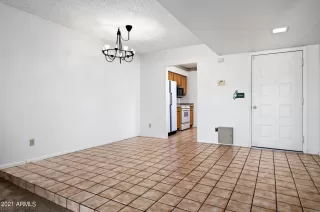 Photo #6: 6249252 Listing 