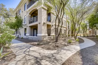 Photo #2: 6249266 Listing
