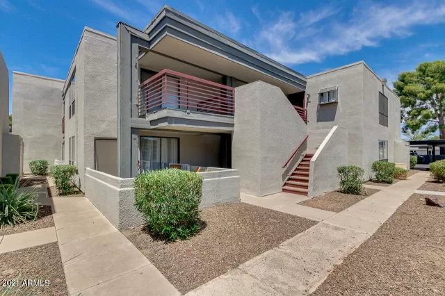 MLS: 6249274 Condo For Sale