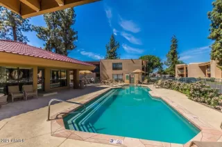 Photo #2: 6249274 Listing