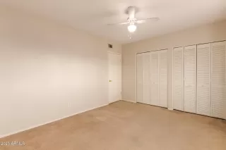 Photo #5: 6249329 Listing