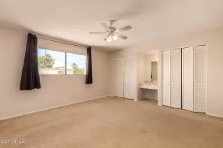 Photo #6: 6249329 Listing