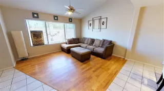 Photo #2: 6249385 Listing 