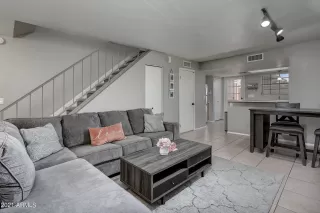 Photo #2: 6249507 Listing