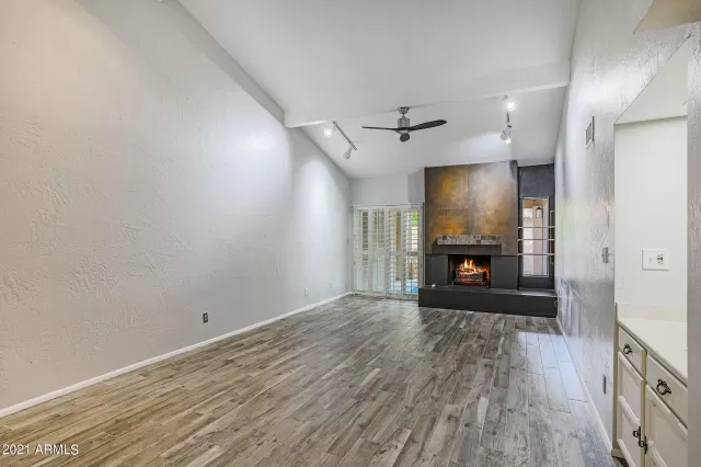 MLS: 6249749 Condo For Sale