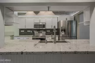 Photo #6: 6249749 Listing 