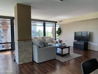 Photo #3: 6249833 Listing