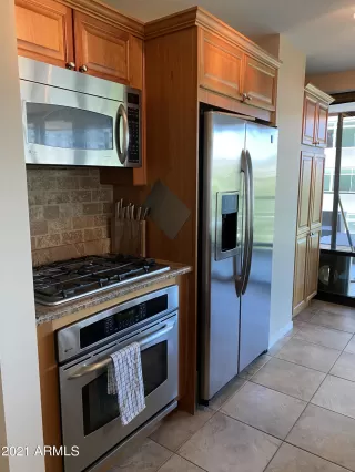 Photo #4: 6249833 Listing