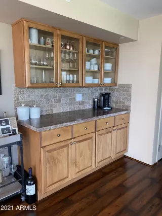 Photo #6: 6249833 Listing