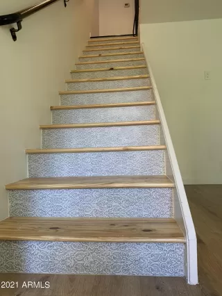 Photo #4: 6249840 Listing 