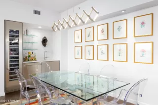 Photo #3: 6249947 Listing