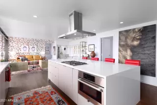 Photo #4: 6249947 Listing