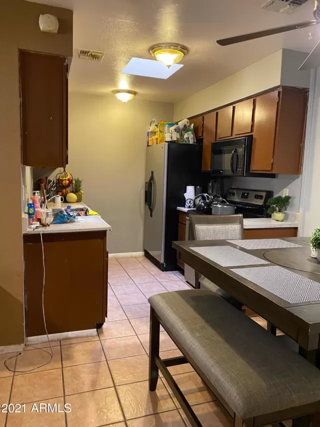 MLS: 6249985 Condo For Sale