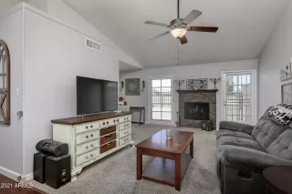 Photo #1: 6250131 Listing 