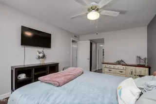 Photo #6: 6250131 Listing 